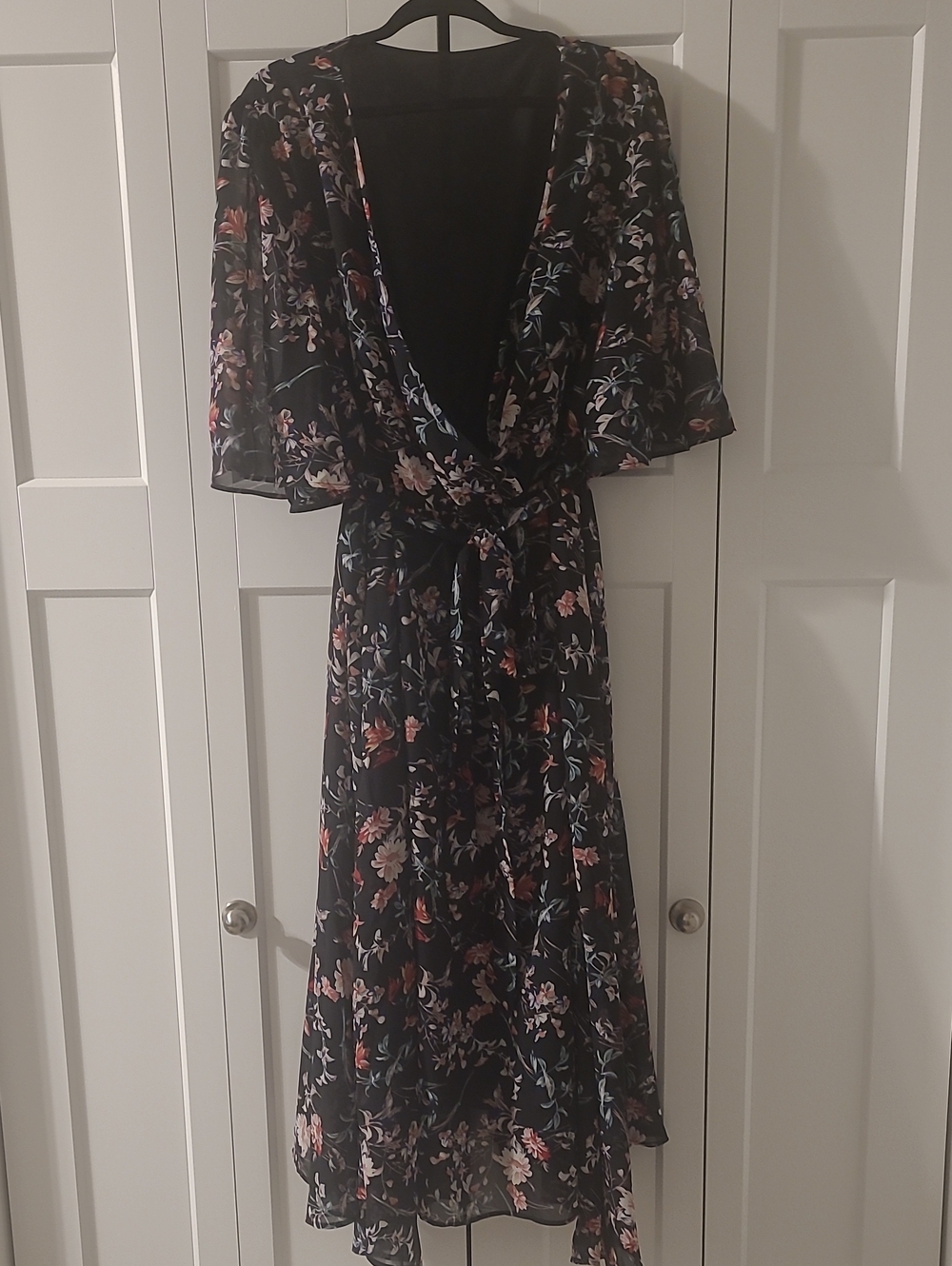 NWT Bloomchic Black Floral Wrap Dress with Tie Waist